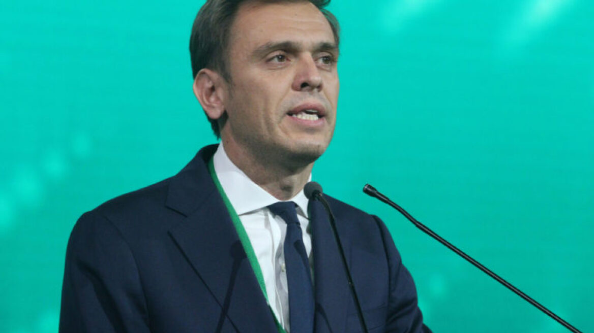 Βουλή: Επίθεση Ελληνικής Λύσης στο ΠΑΣΟΚ για την ψήφο των αποδήμων - «Μην είστε εύκολη λεία»