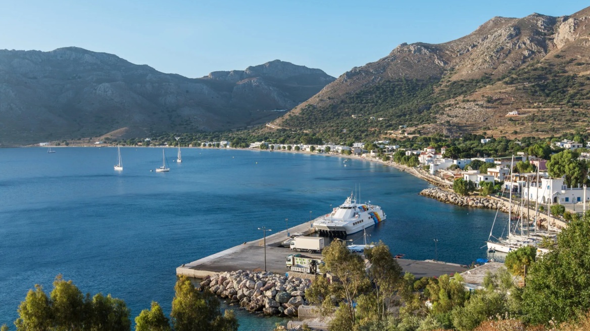 H Τήλος των εναλλακτικών διακοπών