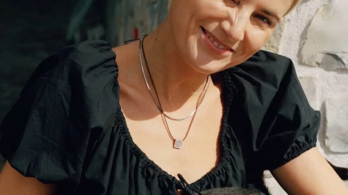 Πώς να φορέσετε μαύρο το καλοκαίρι