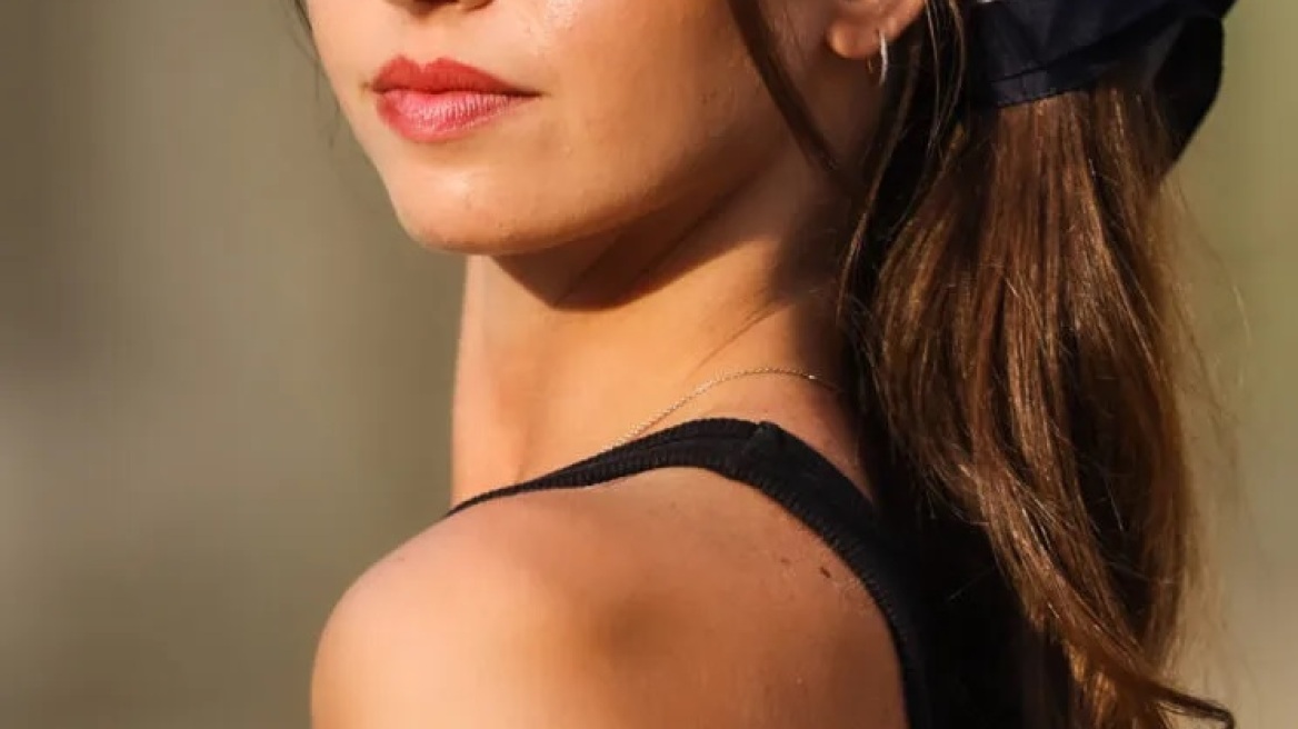 Ηλιακό έγκαυμα στα χείλη: Πώς θα το αποφύγετε και πώς θα το αντιμετωπίσετε