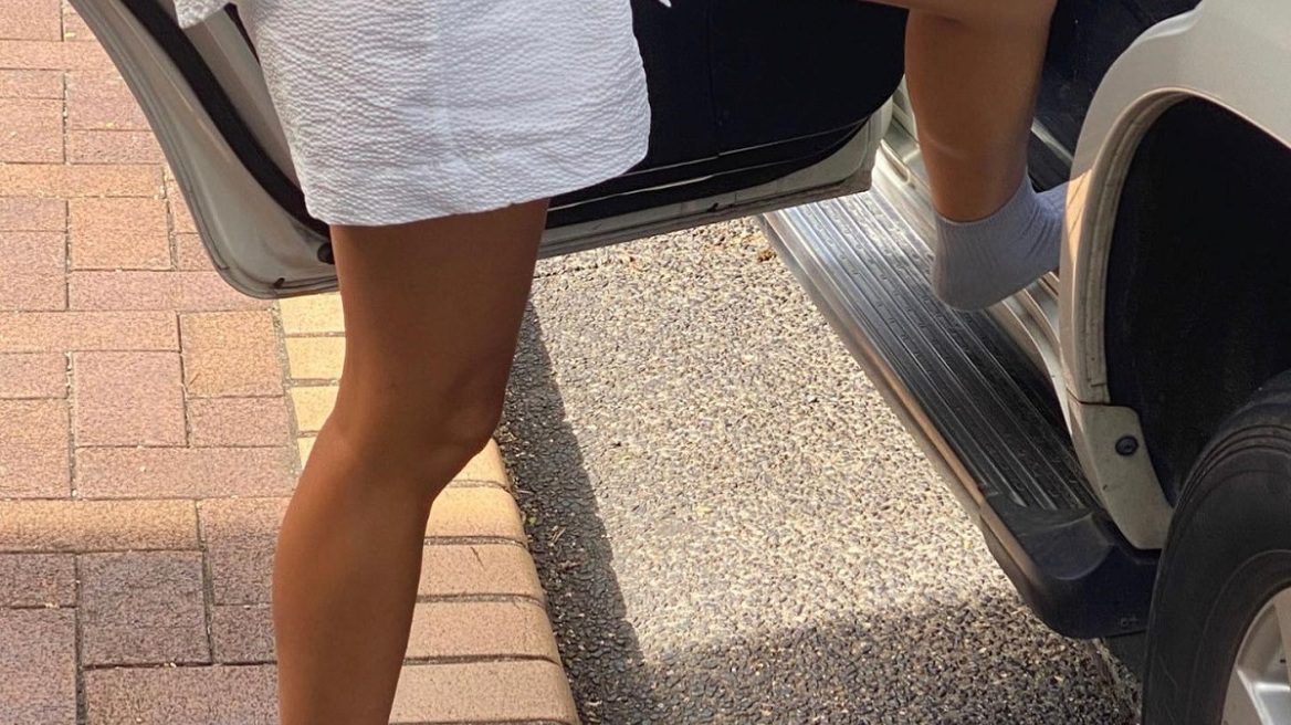 12 ζευγάρια sneakers που θα αλλάξουν το look σας