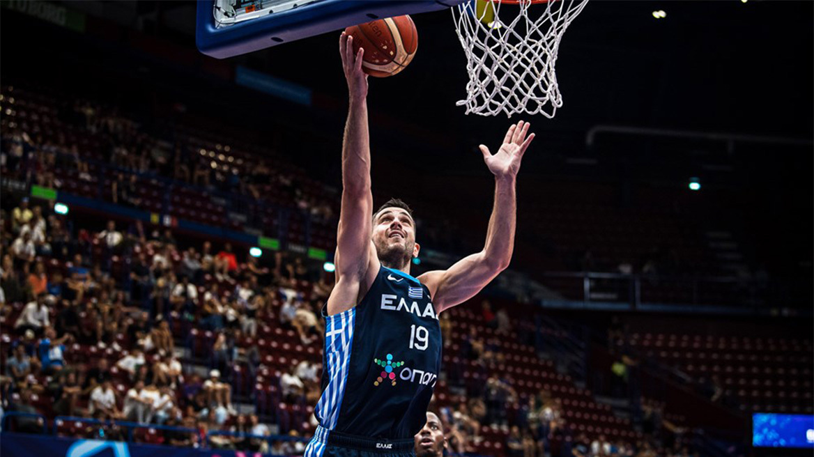 Εθνική: Χωρίς Παπαπέτρου και Τσαλμπούρη κόντρα στη Σλοβενία