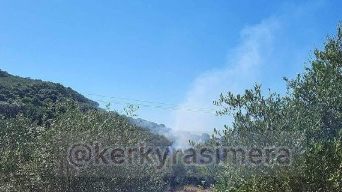 Φωτιά στην Κέρκυρα - Μεγάλη κινητοποίηση της Πυροσβεστικής 