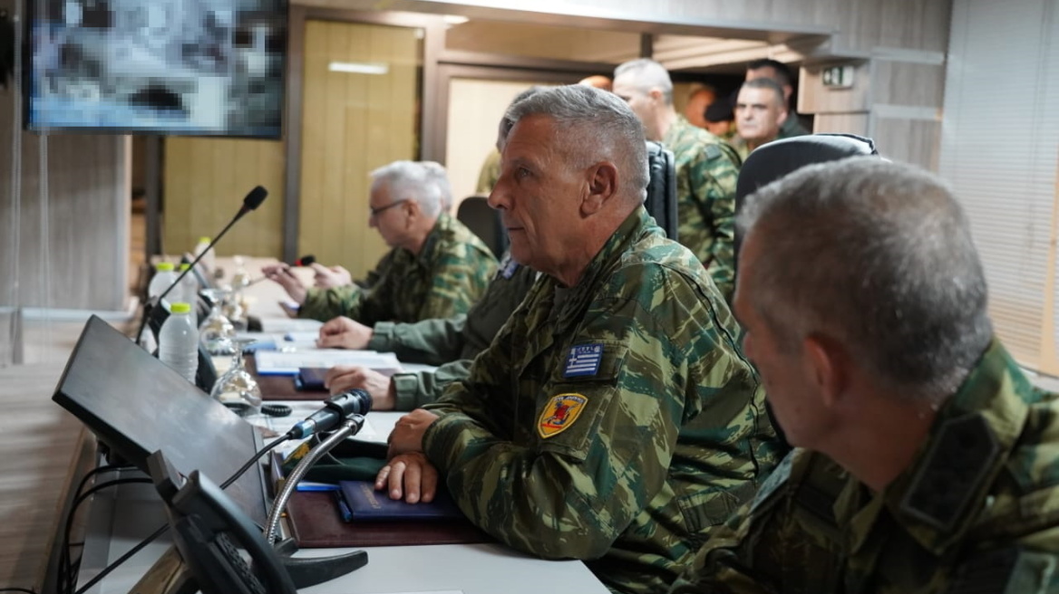 Λάρισα: Εγκαινιάστηκε το υπόγειο Επιχειρησιακό Στρατηγείο της 1ης Στρατιάς και το Εθνικό Κέντρο Αεροπορικών Επιχειρήσεων