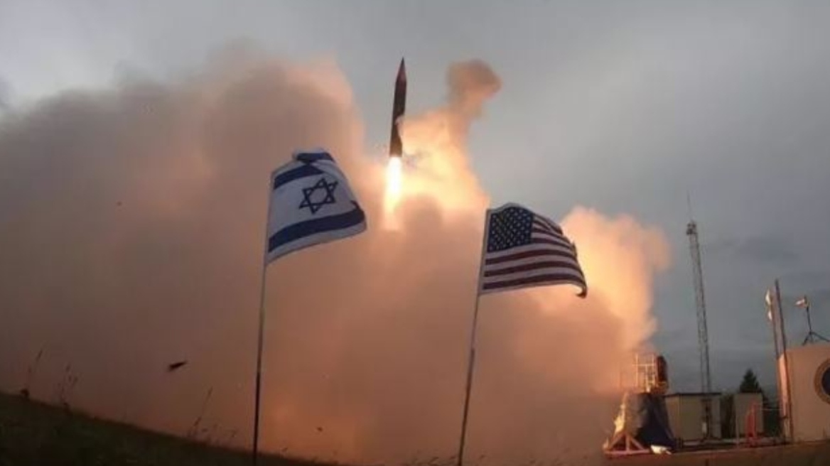 Ισραήλ: «Έκλεισε» τη μεγαλύτερη αμυντική συμφωνία στην ιστορία του - Πουλάει στη Γερμανία το σύστημα αεράμυνας «Arrow 3»