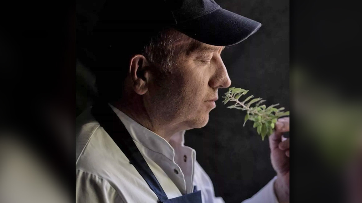 Botrini’s: Το βραβευμένο μενού του Εκτορα Μποτρίνι σε Σαντορίνη και Μύκονο