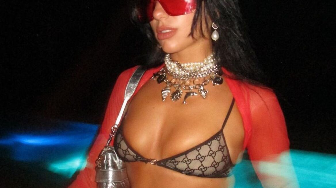 Dua Lipa: Πού και με ποιους γιόρτασε τα 28α γενέθλιά της