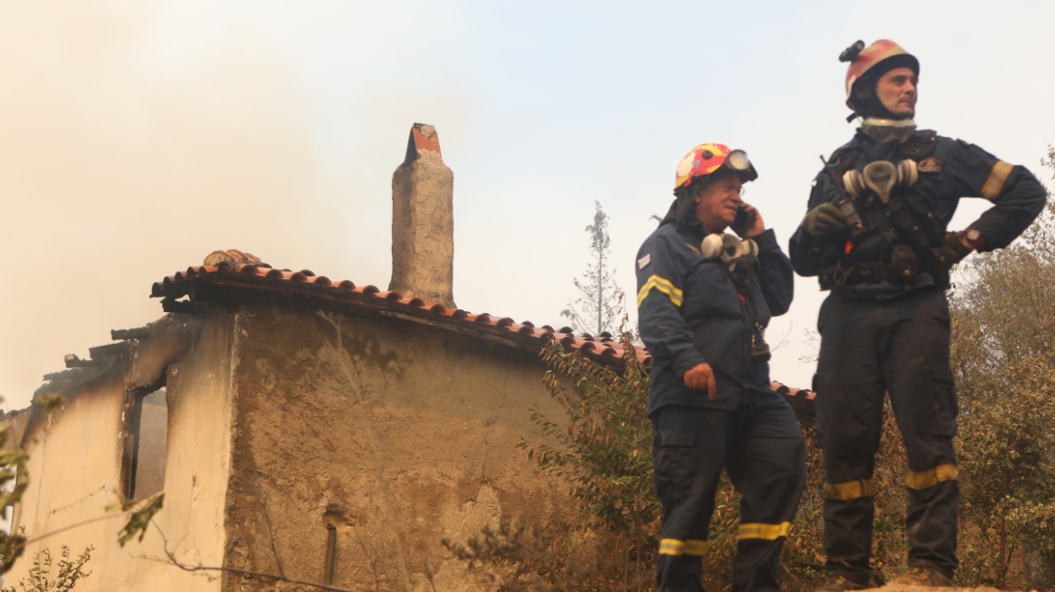 Φωτιές - Βαθρακογιάννης: «Ακραίες οι συνθήκες στα μέτωπα» - Ποιες χώρες συνδράμουν στο έργο της πυρόσβεσης