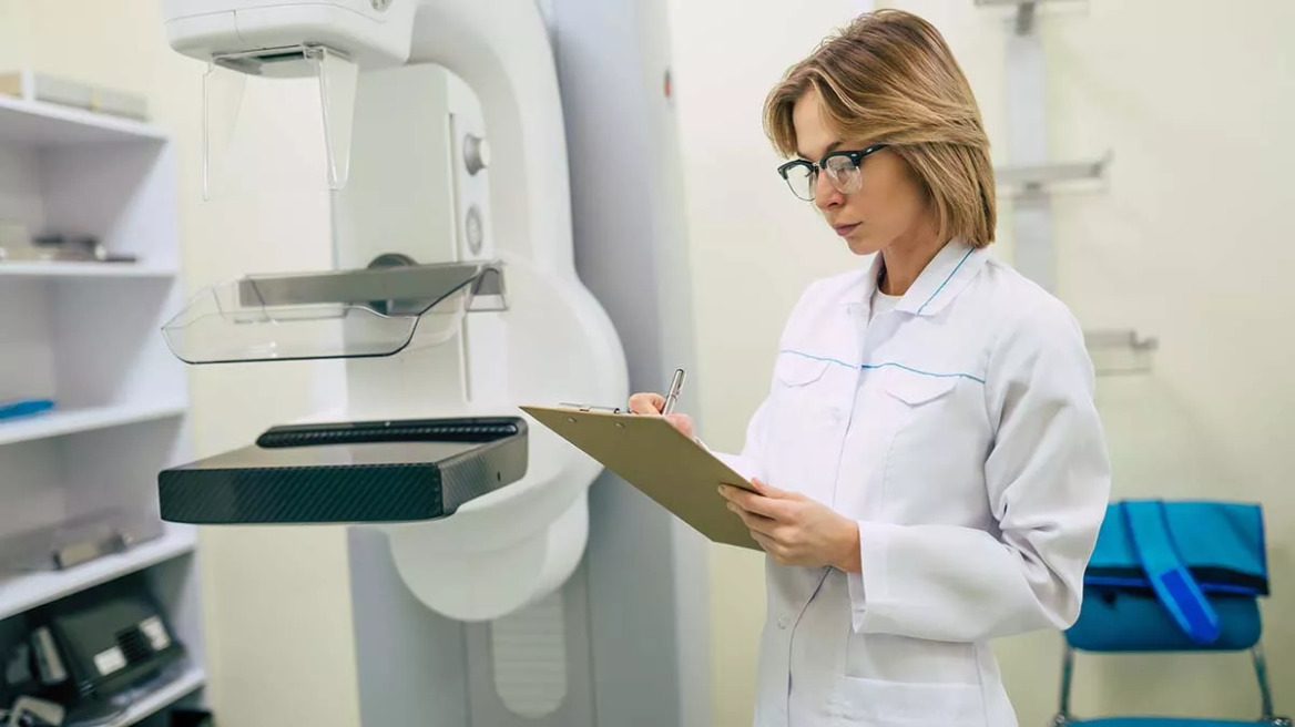 Τεχνητή Νοημοσύνη: Πόσο καλά «διαβάζει» μια μαστογραφία; Έρευνα απαντά