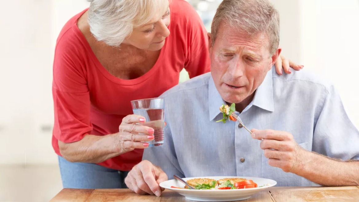 Νόσος Αλτσχάιμερ: Το δημοφιλές διατροφικό μοτίβο που φρενάρει την άνοια και δυναμώνει τη μνήμη