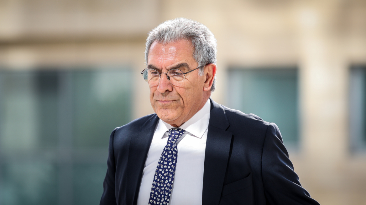 Καπερνάρος για Τέμπη: Ο «Καθηγητής» που αμφισβητεί τα βίντεο δεν δηλώνει κατοικία και το τηλέφωνό του δεν χρησιμοποιείται!