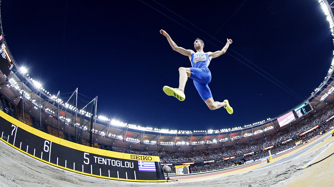 Μίλτος Τεντόγλου: Έκανε ξανά τον κόσμο να μιλήσει ελληνικά - Ένας συγκλονιστικός αγώνας από έναν αθλητή μύθο