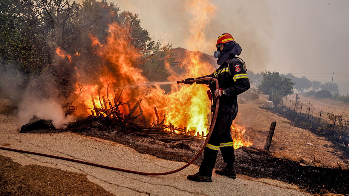 Λέσβος: Συνελήφθη γυναίκα για πρόκληση φωτιάς στην Ερεσό