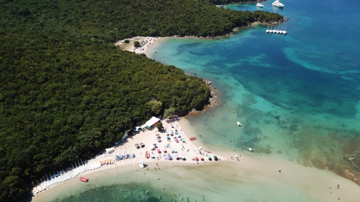 Μπέλα Βράκα: Η ωραία των Συβότων