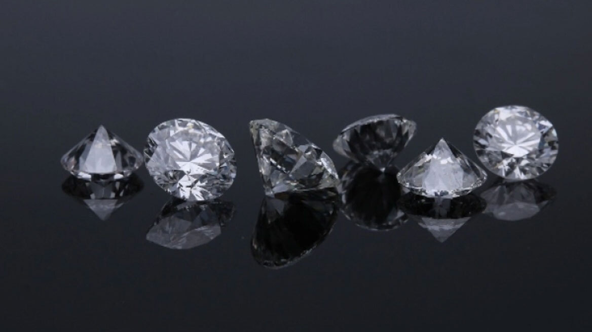 «Συντριβάνι από διαμάντια»: Επιστήμονες ανακάλυψαν το μοναδικό φαινόμενο όπου πολύτιμοι λίθοι εκτοξεύονται από τη Γη