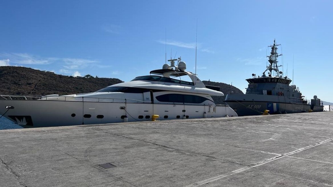 Μύκονος: Εντοπίστηκαν 51 παράνομοι μετανάστες - Συνελήφθησαν τρεις διακινητές