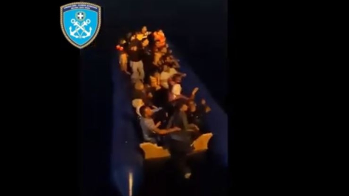 Σάμος: Το Λιμενικό εντόπισε και διέσωσε 53 μετανάστες - Δείτε βίντεο