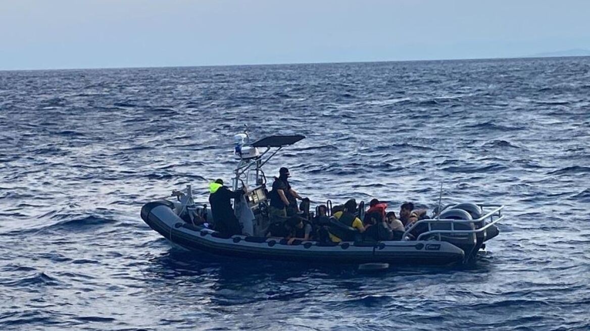 Λιμενικό: Εντοπίστηκαν και διασώθηκαν 130 μετανάστες σε Λέσβο και Χίο