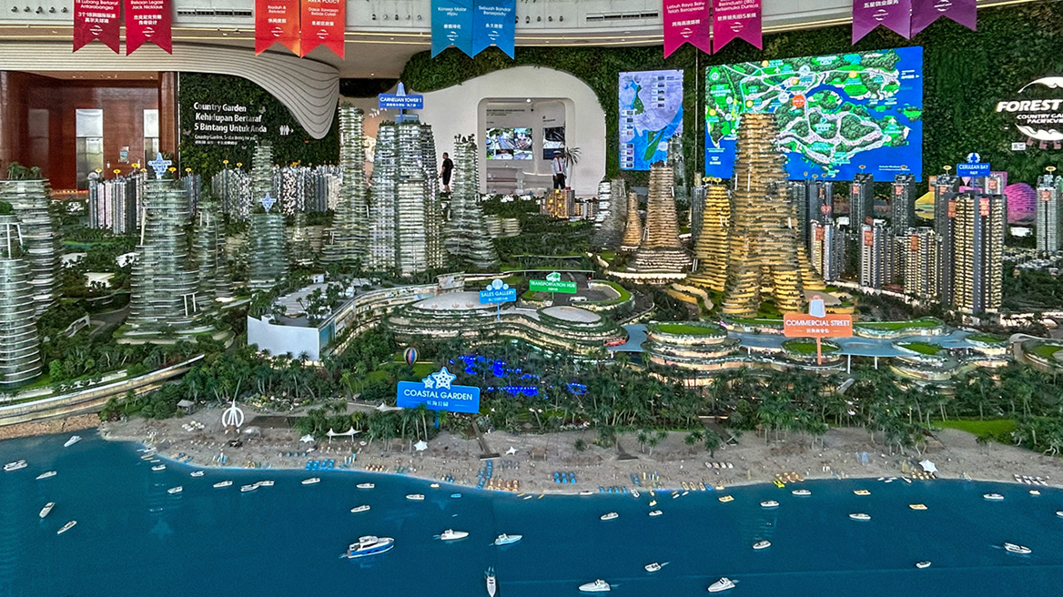 Φόρεστ Σίτι: Η κινεζική ιδιωτική πόλη-φάντασμα αξίας 100 δισεκ. δολαρίων στη Μαλαισία - Δείτε φωτογραφίες και βίντεο