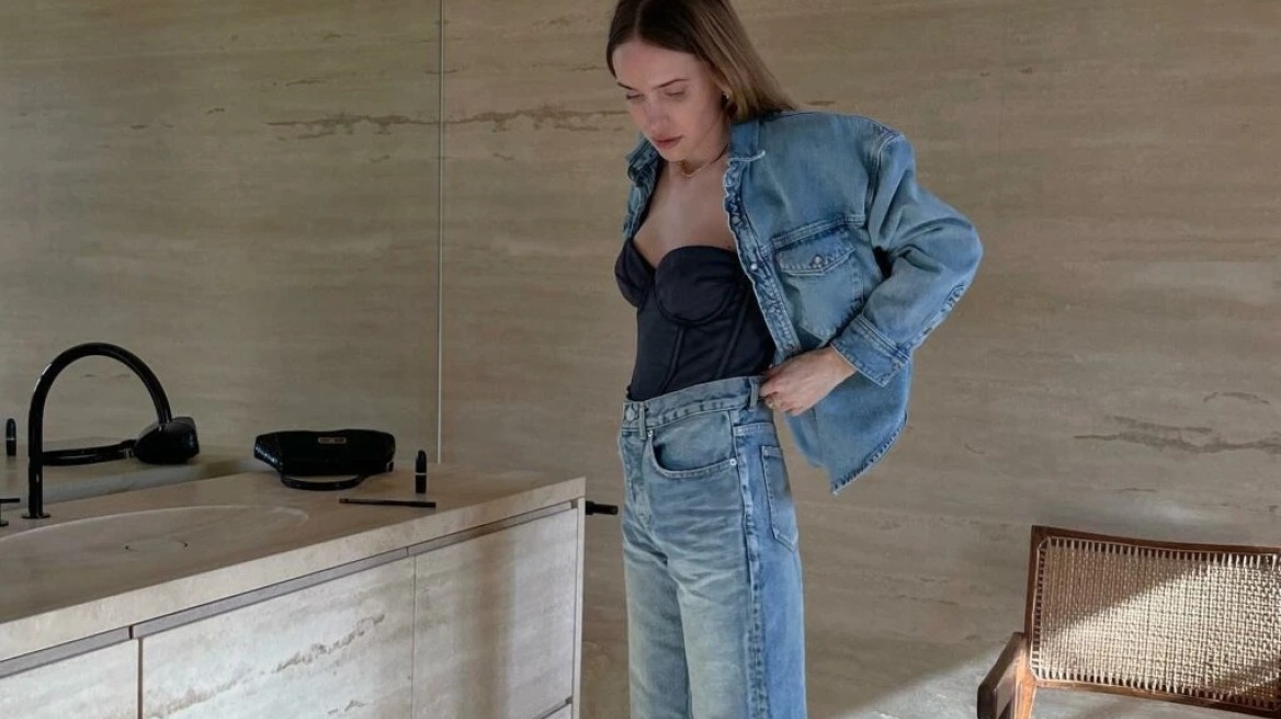 4 φρέσκοι τρόποι να φορέσετε ένα ντένιμ τζάκετ