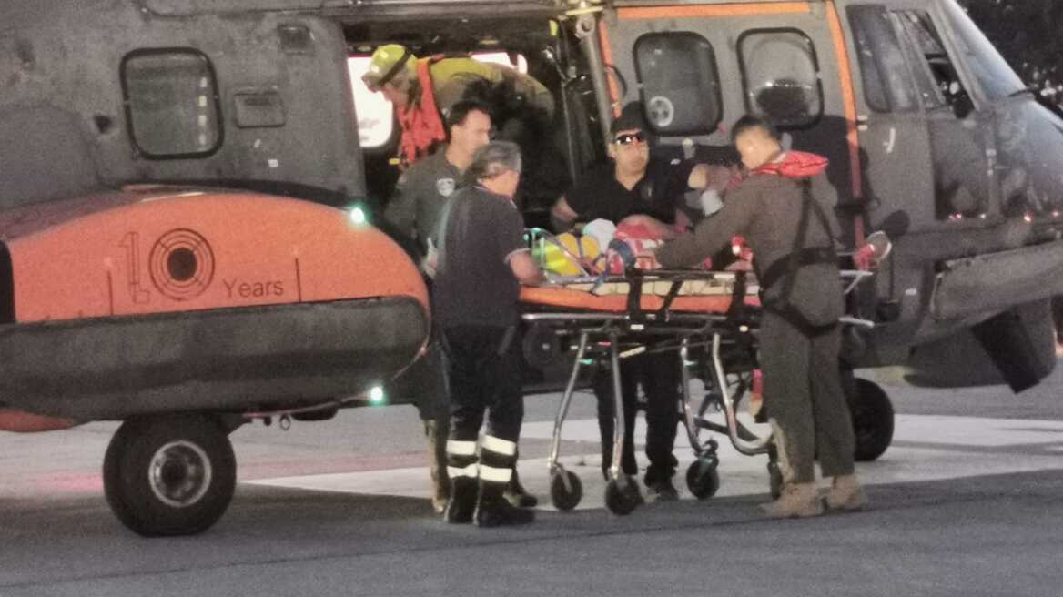 Κρήτη: Καρέ-καρέ η επιχείρηση διάσωσης 29χρονου από το φαράγγι της Σαμαριάς