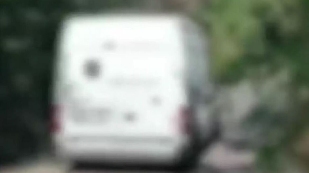 Έβρος: Βίντεο από τη μεταφορά παράνομων μεταναστών με κλεμμένο βαν