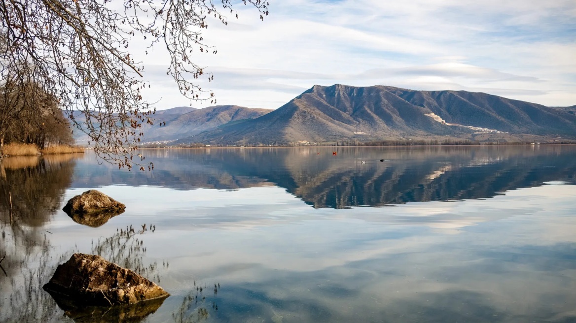 Βεγορίτιδα-Καστοριά: Μια διαδρομή με αυτοκίνητο ανάμεσα σε τέσσερις λίμνες