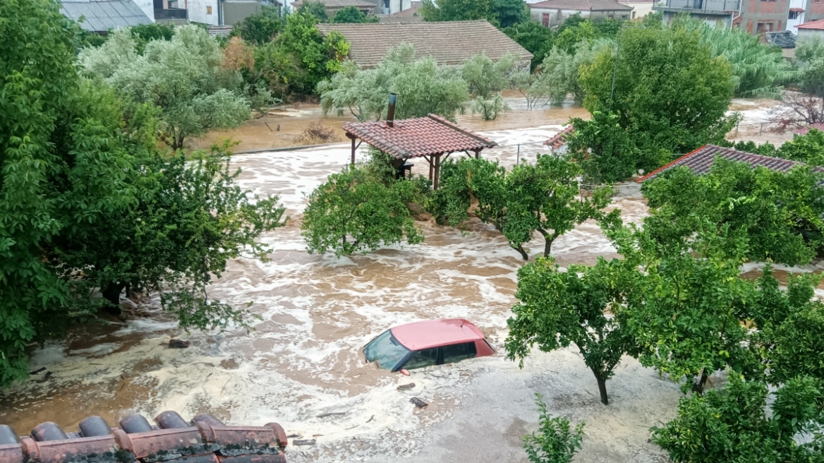 ΝΔ και ΟΝΝΕΔ συλλέγουν είδη πρώτης ανάγκης για τους πληγέντες της κακοκαιρίας «Daniel»