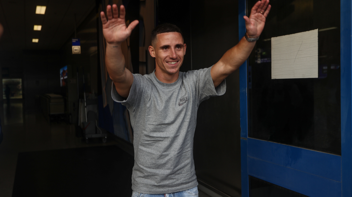 Ολυμπιακός: Στην Ελλάδα ο Ποντένσε 