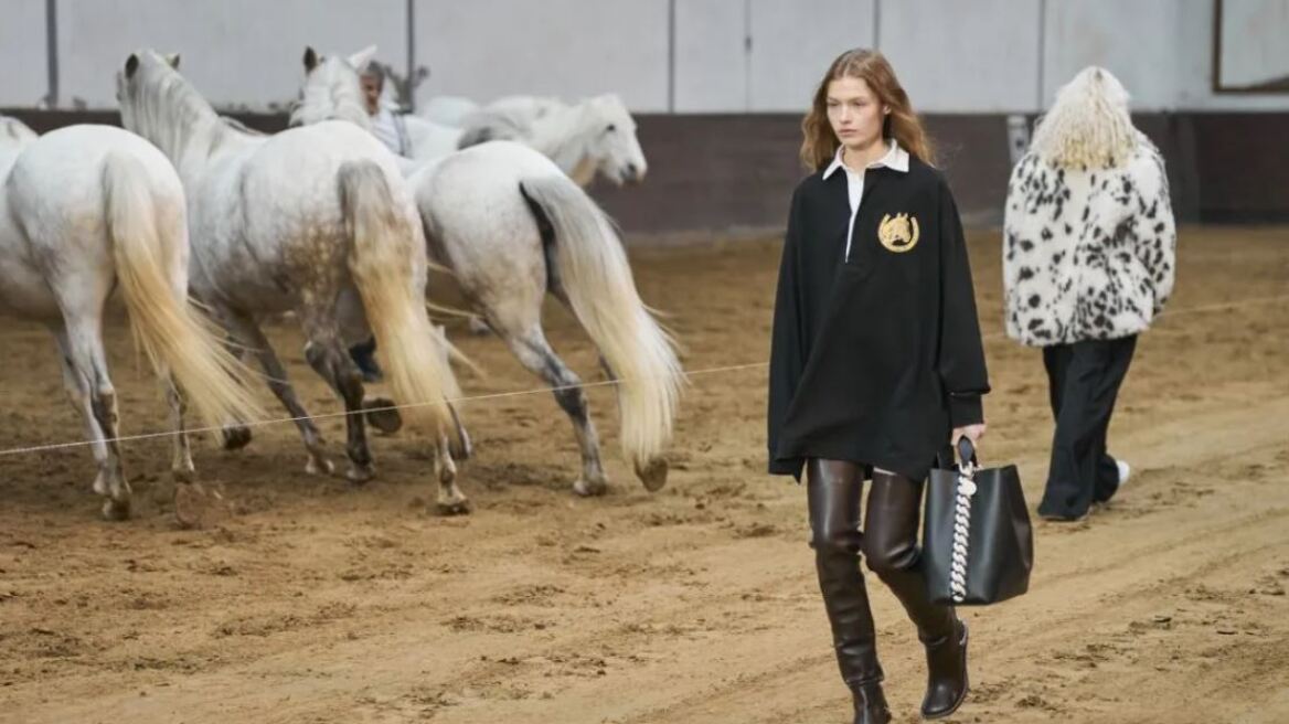 Μπότες: Τα στυλ που θα κυριαρχήσουν το φθινόπωρο-χειμώνα 2023/2024