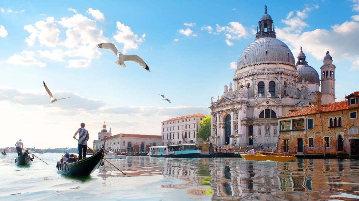 Ιταλία: Περίπου ένας στους δέκα πλήρωσαν σήμερα το πιλοτικό εισιτήριο εισόδου στη Βενετία