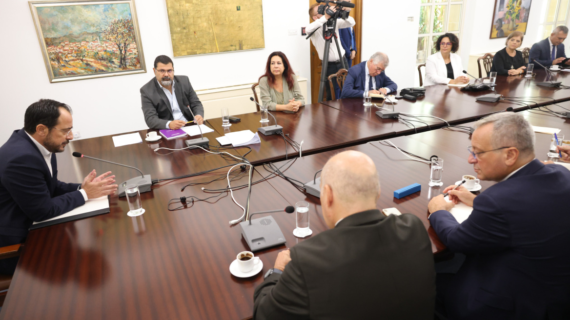 Χριστοδουλίδης: Το καλύτερο κλίμα στις σχέσεις Ελλάδας-Τουρκίας θετικό και για το Κυπριακό