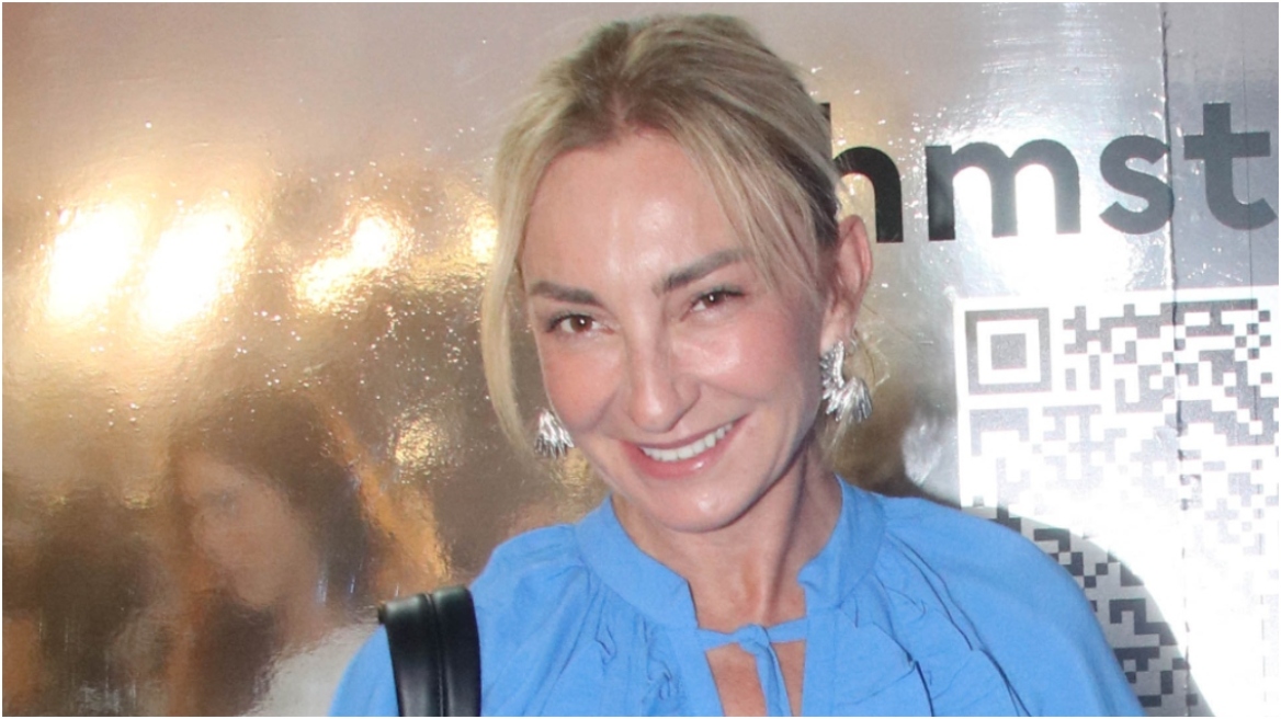 Ρούλα Ρέβη: «Η υπερβολική αγάπη και ευθύνη για τα παιδιά μου με νικούσαν πολλές στιγμές»