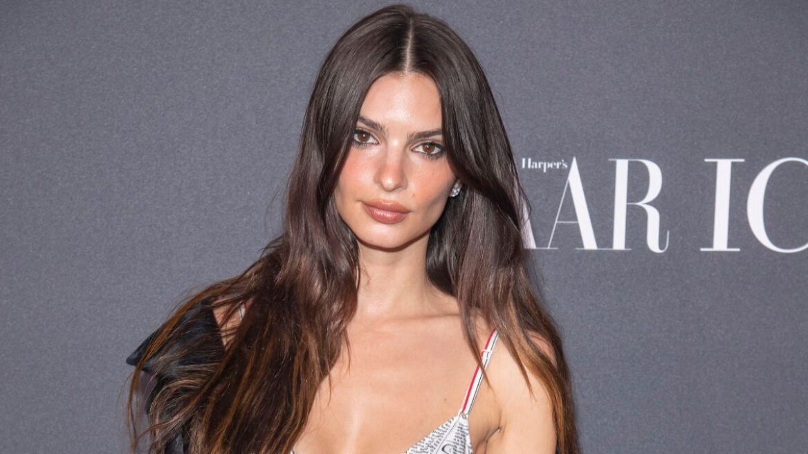 Έμιλι Ραταϊκόφσκι: «Αποφάσισα να βγαίνω ραντεβού με οποιονδήποτε θα ήθελε να με πάει για δείπνο»