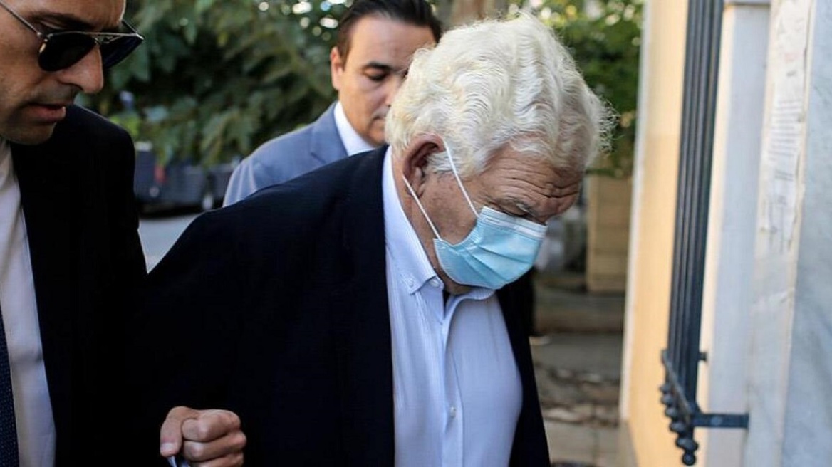 Δίκη Folli Follie: Ενοχή Δημήτρη Κουτσολιούτσου για νομιμοποίηση εσόδων από εγκληματική δραστηριότητα και του Τζώρτζη για ξέπλυμα μαύρου χρήματος ζήτησε η εισαγγελέας