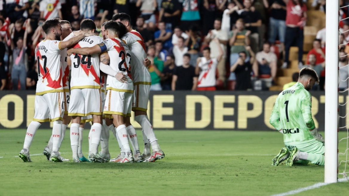 La Liga: Επέστρεψε στα «τρίποντα» η Ράγιο Βαγεκάνο, 2-0 την Αλαβές - Δείτε τα γκολ