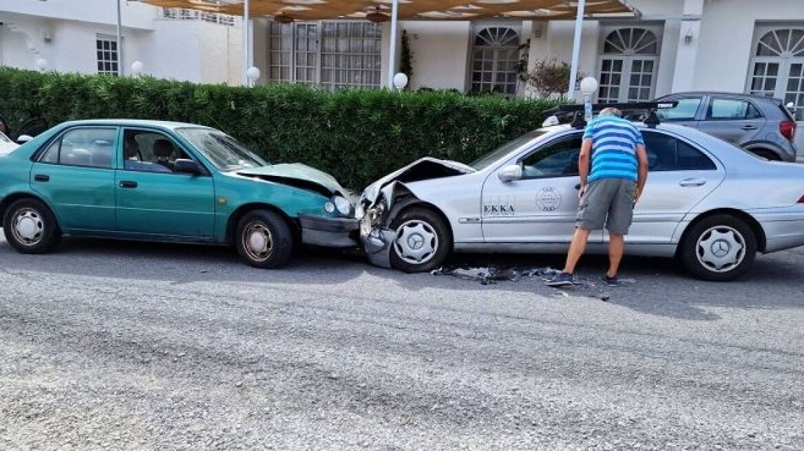 Άνδρος: Νεκρή οδηγός ταξί σε τροχαίο - Δείτε φωτογραφία των οχημάτων που συγκρούστηκαν