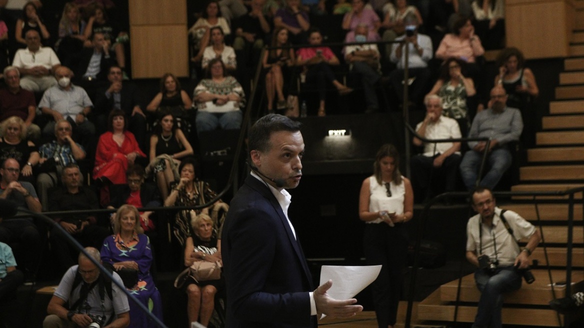 Χάρης Δούκας: Ο υποψήφιος δήμαρχος Αθηναίων παρουσίασε τις 12 δεσμεύσεις του συνδυασμού «Αθήνα Τώρα»