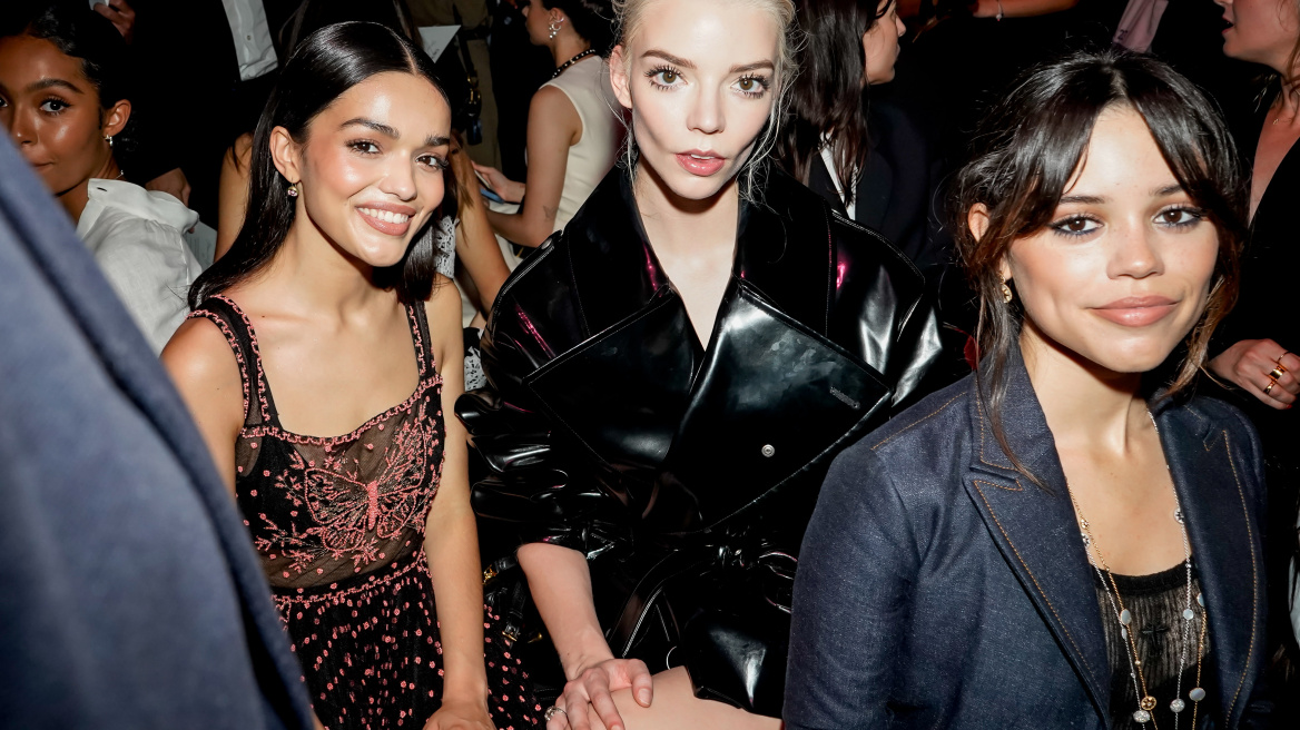 Οι διάσημες, λαμπερές παρουσίες στο σόου του οίκου Dior που έκλεψαν τα βλέμματα 