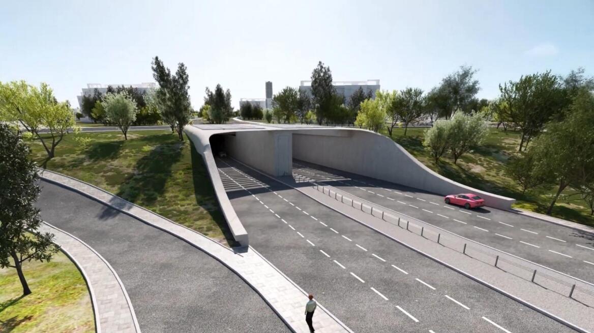 Δείτε βίντεο: Προχωρούν τα έργα για την υπογειοποίηση της Ποσειδώνος