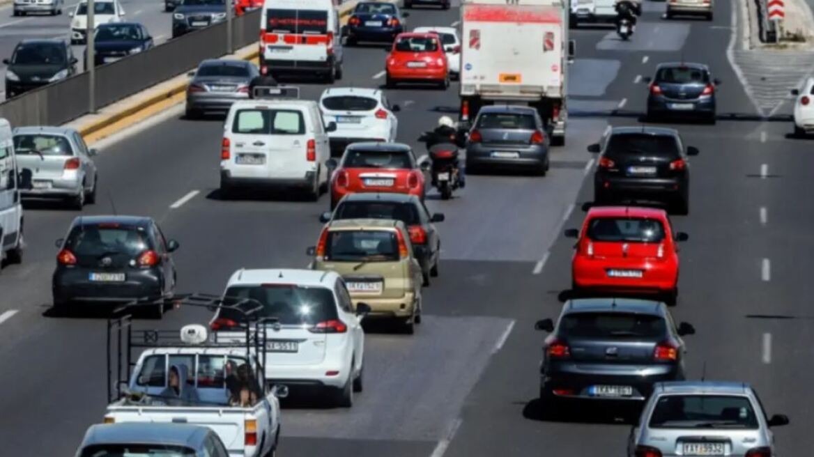 Ομαλοποιήθηκε η κίνηση στον Κηφισό