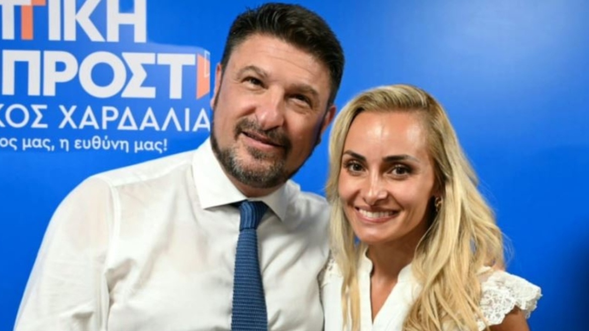 Η Μιλλούση έκανε... γυμναστική στα μέλη της ΟΝΝΕΔ Νοτίου Τομέα Αθηνών, όπου είναι υποψήφια με τον Χαρδαλιά