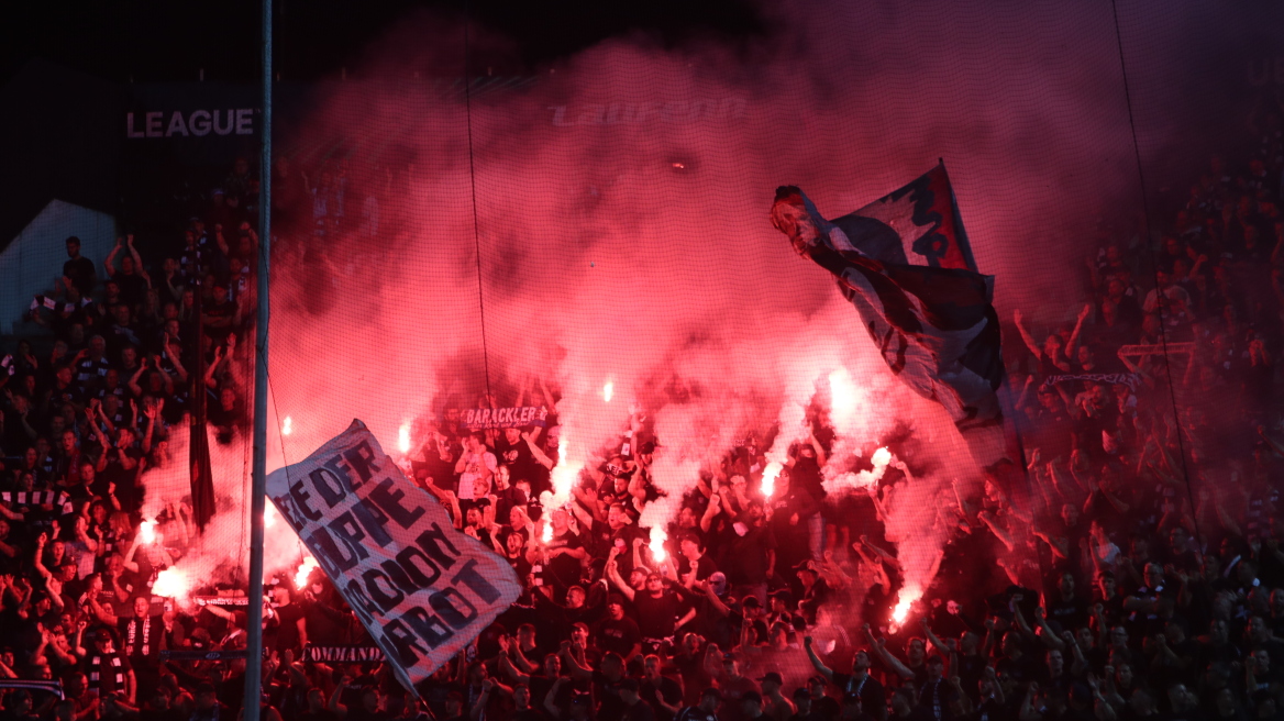Θεσσαλονίκη: Συνελήφθησαν 7 οπαδοί της Άιντραχτ για κατοχή πυρσών και κροτίδων