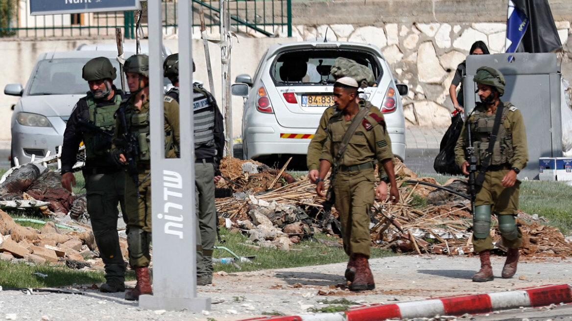 Πόλεμος στο Ισραήλ: Η μεγαλύτερη επιστράτευση στην ιστορία του - Κλήθηκαν 300.000 έφεδροι, σε πλήρη εξέλιξη η αντεπίθεση