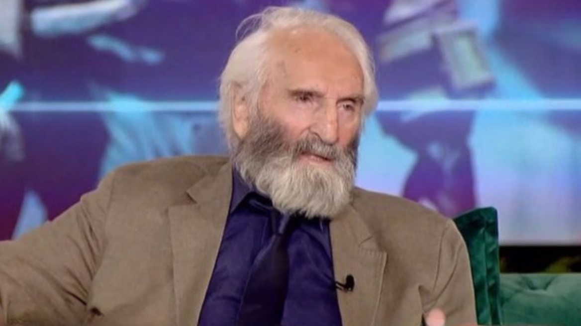 Νικήτας Τσακίρογλου: Αισθάνομαι ότι πρέπει να αποστρατευτώ, θα γίνει και πρέπει να γίνει