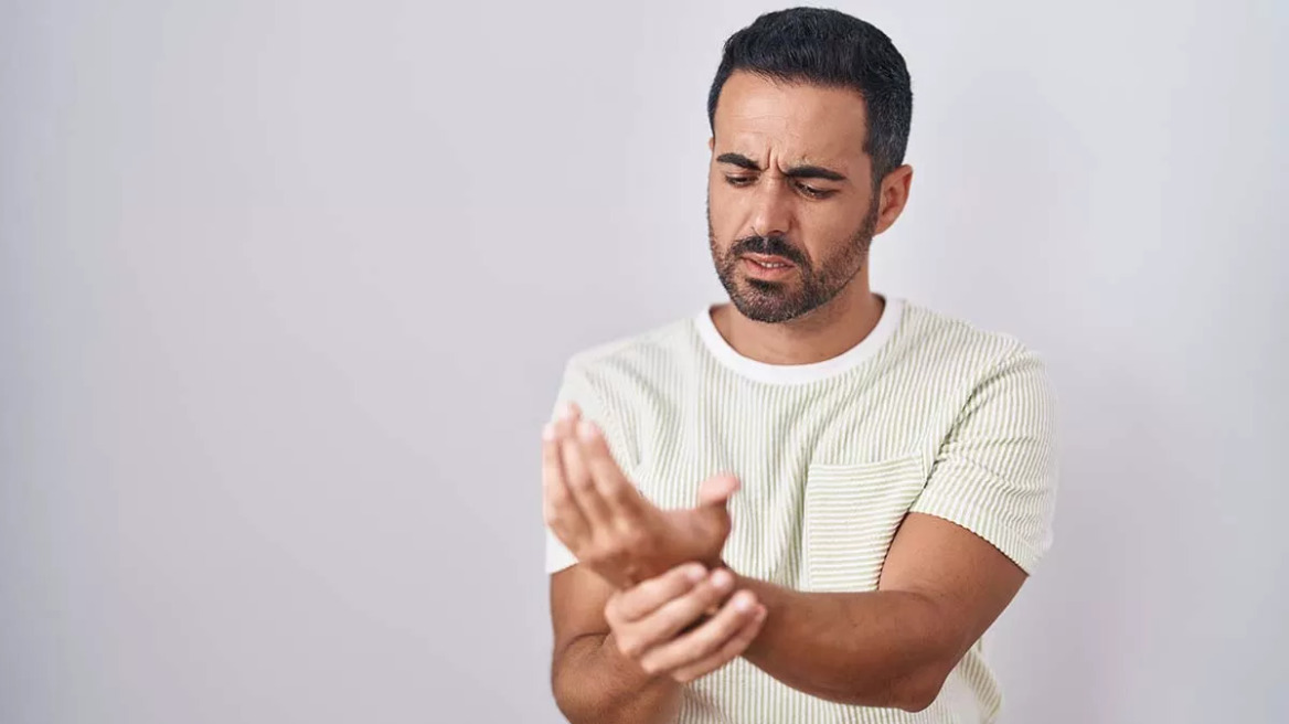 Ρευματικά νοσήματα: Αφορούν έναν στους τέσσερις στην Ελλάδα – 120 εκατ. οι πάσχοντες στην Ευρώπη