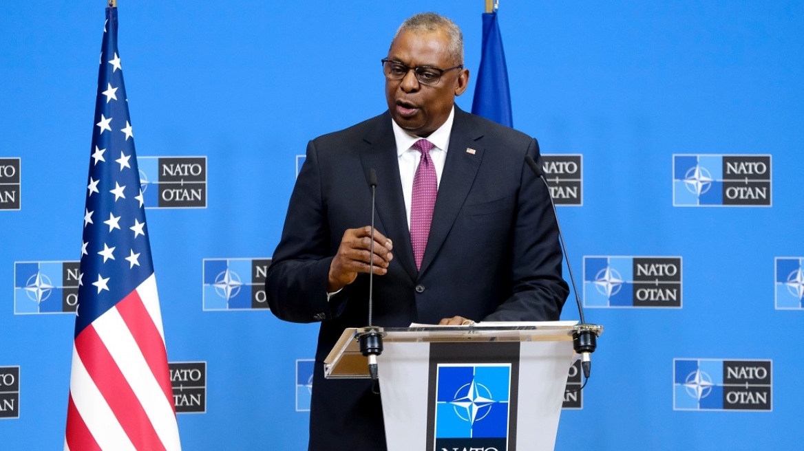 ΗΠΑ: Ιατρικό ανακοινωθέν για την «κρυφή» νοσηλεία του υπουργού Άμυνας Λόιντ Όστιν