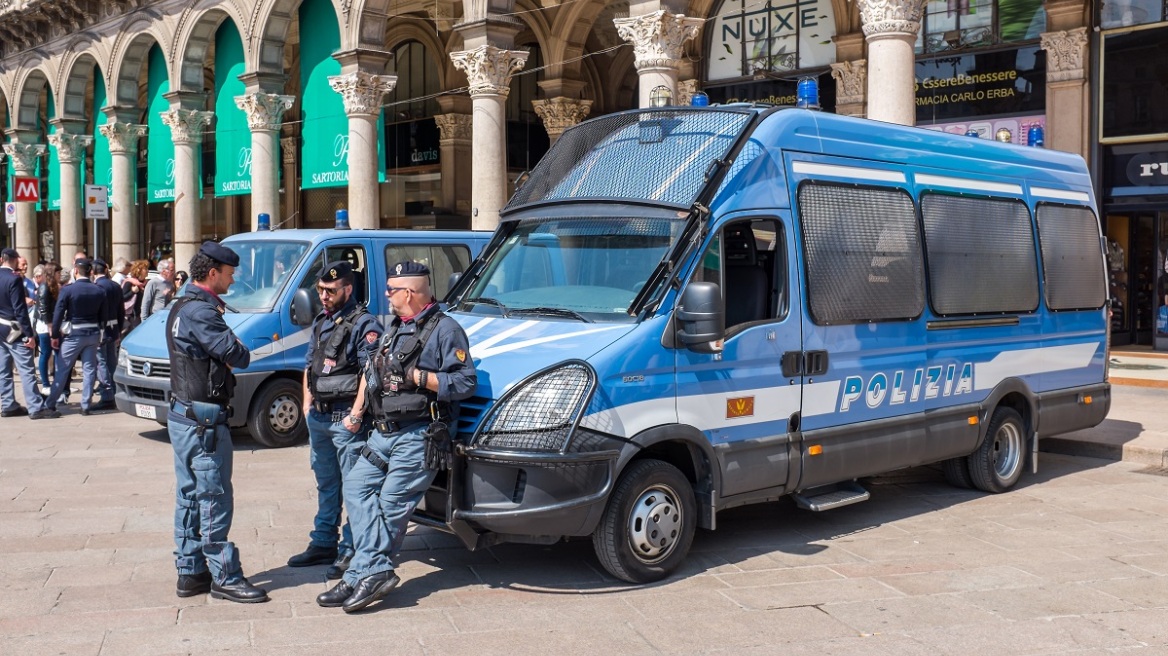 Ιταλία: Απειλές κατά της Μελόνι στους διαλόγους δύο συλληφθέντων για σχέσεις με το ISIS