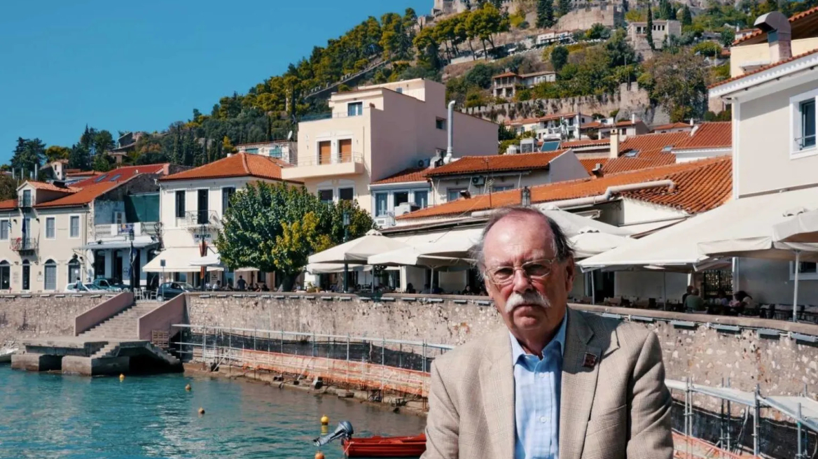 Ρόντρικ Μπίτον: Πώς ξεκίνησε η μεγάλη αγάπη του φιλέλληνα ακαδημαϊκού για τη χώρα μας