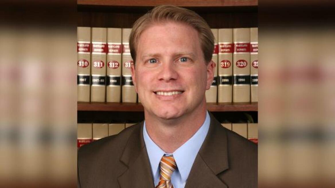 Μέριλαντ: Άνδρας δολοφόνησε δικαστή έξω από το σπίτι του